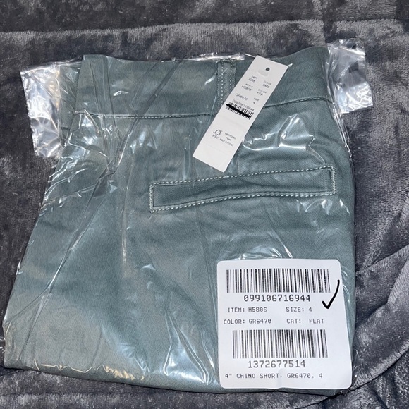 COPY - J Crew 4" stretch chino short H5806 - Picture 4 of 4